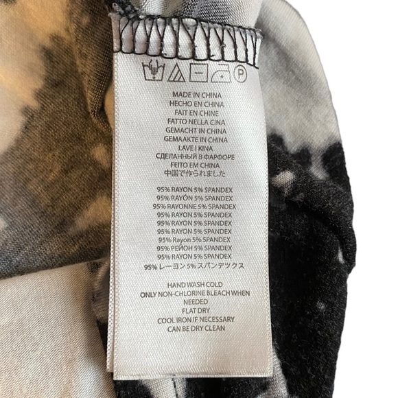 Michael Michael Kors Black and White Short Sleeve T-Shirt Size Large - Picture 5 of 5